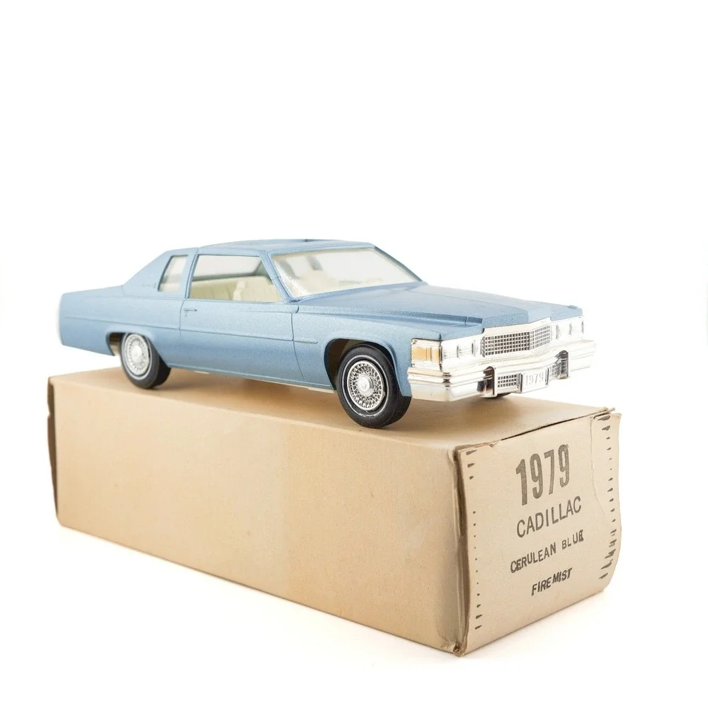 1979 Cadillac Coupe DeVille Jo-Han Promo Model Car 1 25 Cerulean Blue Fire Mist